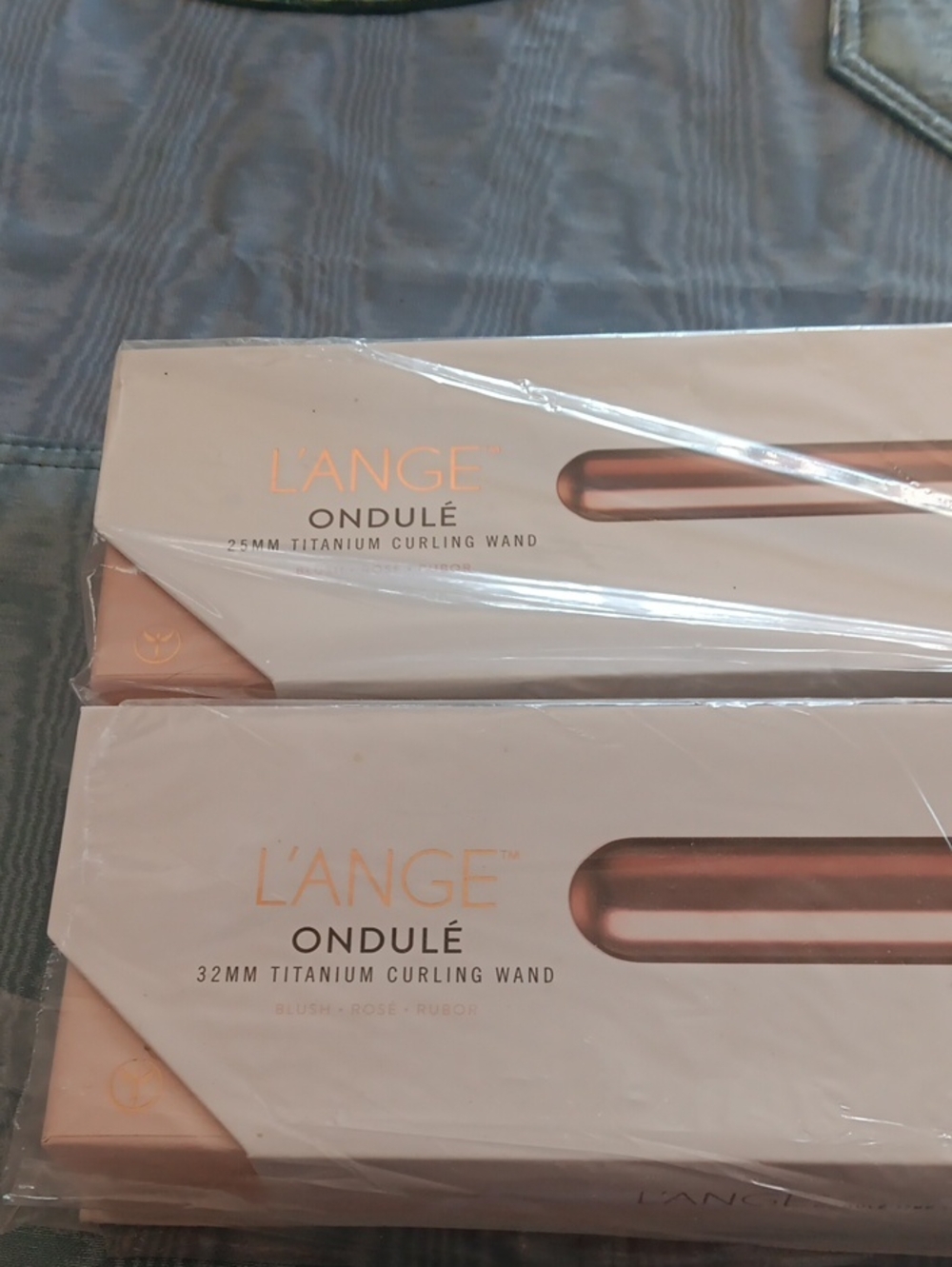 Accent item identification